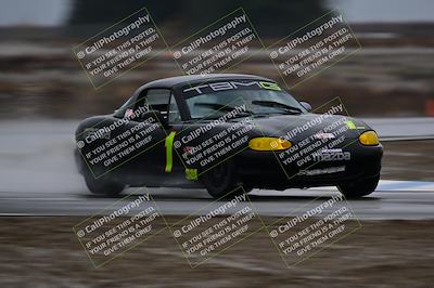 media/Nov-15-2025-CalClub SCCA (Sat) [[7bfa5a7151]]/Race/Group 4/